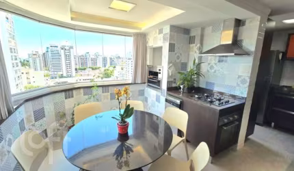 Apartamento à venda em Centro com 86 m², 3 quartos