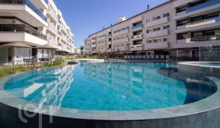 Apartamento à venda em Jurere Leste com 157 m², 3