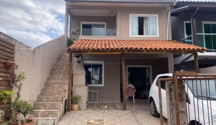 Casa à venda em Rio tavares central com 140 m², 5