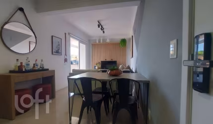 Apartamento à venda em Saco dos limões com 67 m²,