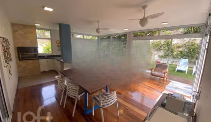 Casa à venda em Porto da Lagoa com 265 m², 4 quart