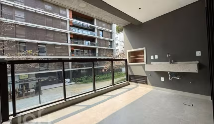 Apartamento à venda em Jurere Leste com 131 m², 3