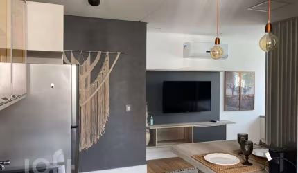 Apartamento à venda em Córrego Grande com 46 m², 1