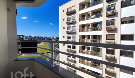 Apartamento à venda em Pantanal com 64 m², 2 quart