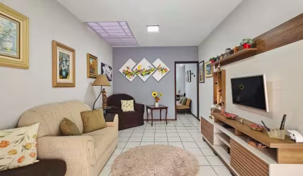 Casa à venda na beira mar do Campeche