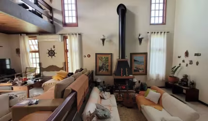 Casa de 3 dormitórios à venda no Campeche
