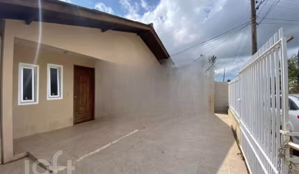 Casa à venda em Ressacada com 115 m², 4 quartos