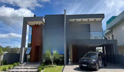 Casa à venda em São João do Rio Vermelho com 253 m