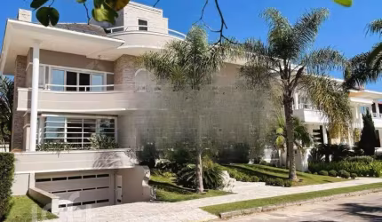 Casa à venda em Jurere Oeste com 600 m², 5 quartos