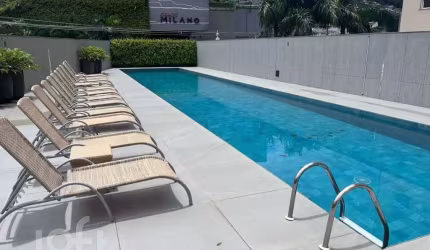 Apartamento à venda em Centro com 168 m², 3 quarto