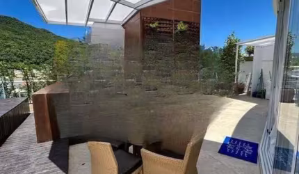 Apartamento à venda em Ponta das Canas com 318 m²,