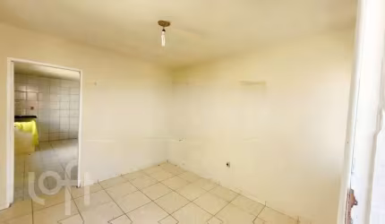 Casa à venda em Estreito com 200 m², 6 quartos