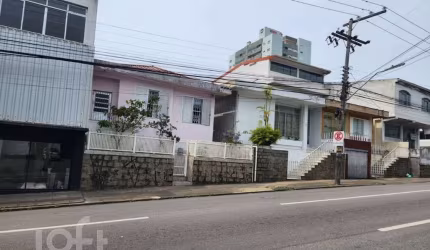 Casa à venda em Estreito com 105 m², 5 quartos
