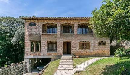 Casa à venda em José Mendes com 384 m², 5 quartos,