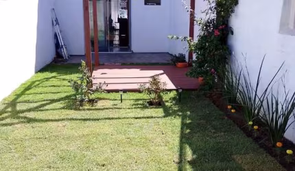 Casa de 2 dormitórios à venda no Ingleses