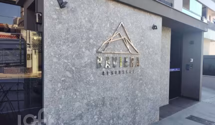 Apartamento à venda em Trindade com 98 m², 3 quart