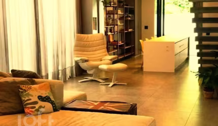 Casa à venda em Morro das Pedras com 173 m², 3 qua