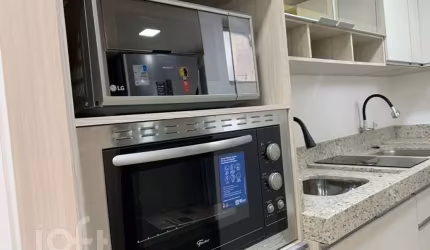 Apartamento à venda em Agronômica com 36 m², 1 qua