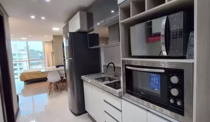 Apartamento à venda em Agronômica com 48 m², 1 qua