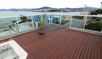 Apartamento à venda em Estreito com 258 m², 4 quar
