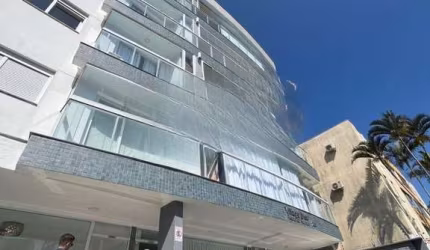 Apartamento à venda em Coqueiros com 125 m², 3 qua