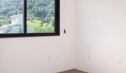 Casa em condomínio à venda na Cachoeira
