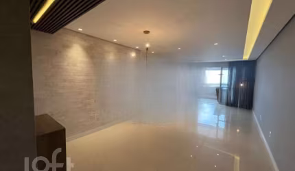Apartamento à venda em Agronômica com 127 m², 3 qu
