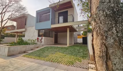 Casa de 3 suítes à venda na Lagoa