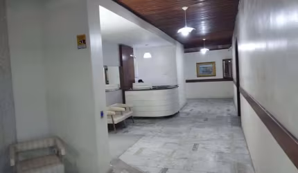 Apartamento de 2 dormitórios à venda no Centro