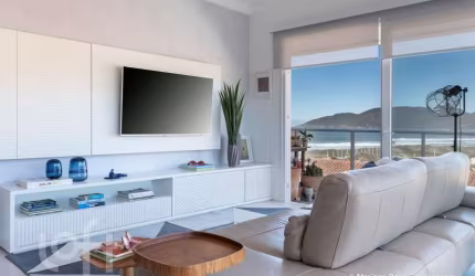 Apartamento à venda em Morro das Pedras com 174 m²
