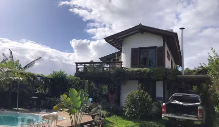 Casa à venda em Canto da Lagoa com 127 m², 2 quart