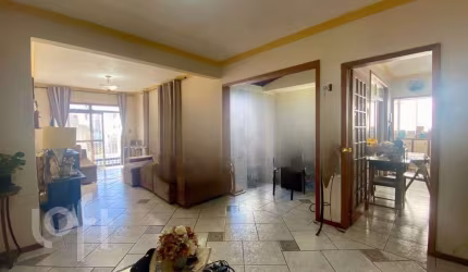 Apartamento à venda em Canto com 200 m², 4 quartos