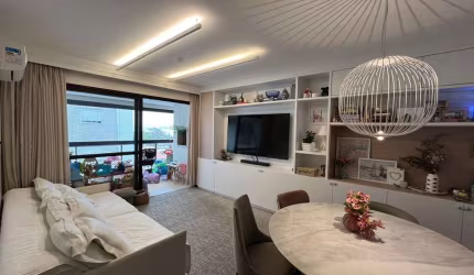Apartamento de 3 dormitórios à venda no Balneário