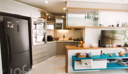 Apartamento à venda em Itacorubi com 68 m², 2 quar