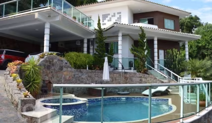 Casa à venda em Bosque das Mansoes com 400 m², 3 q