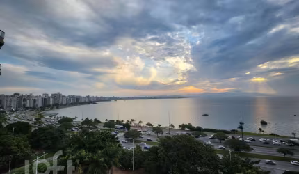 Apartamento à venda em Agronômica com 265 m², 4 qu