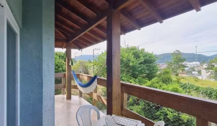 Casa à venda em Rio tavares central com 368 m², 3
