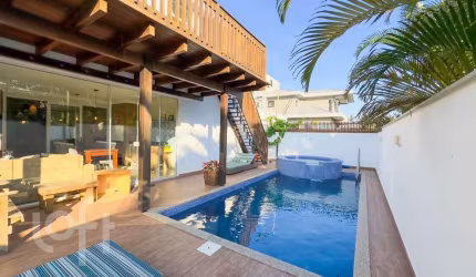 Casa à venda em Morro das Pedras com 360 m², 4 qua