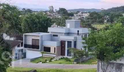 Casa à venda em Cachoeira do bom Jesus Leste com 2