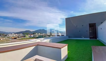 Casa de 4 dormitórios à venda no Campeche