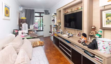 Casa à venda em Trindade com 218 m², 3 quartos, 2