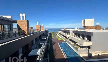 Apartamento à venda em Morro das Pedras com 116 m²