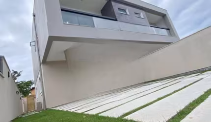 Casa à venda em Campeche Leste com 155 m², 3 quart