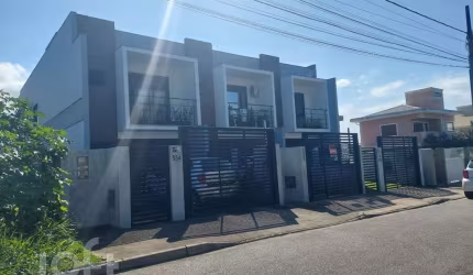 Casa à venda em Campeche Central com 124 m², 3 qua