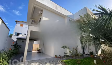 Casa à venda em Campeche Sul com 187 m², 4 quartos