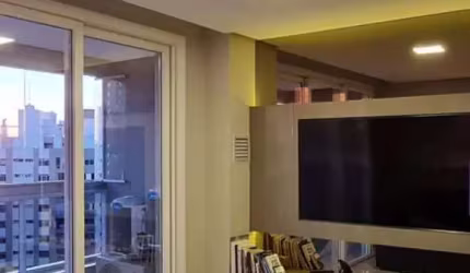 Apartamento à venda em Centro com 79 m², 2 quartos