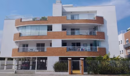 Cobertura de 3 dormitórios no Campeche