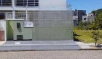 Casa à venda em Alto Ribeirão Leste com 153 m², 3