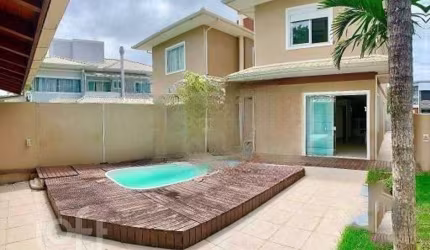 Casa à venda em Cachoeira do bom Jesus com 139 m²,
