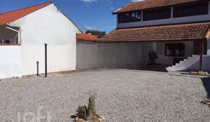 Casa à venda em Autódromo com 215 m², 2 quartos, 1